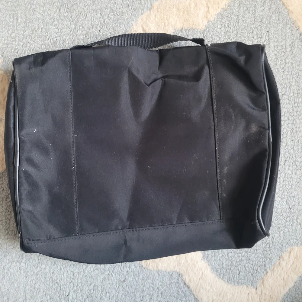 🗽Black Mini Briefcase Toiletry Bag